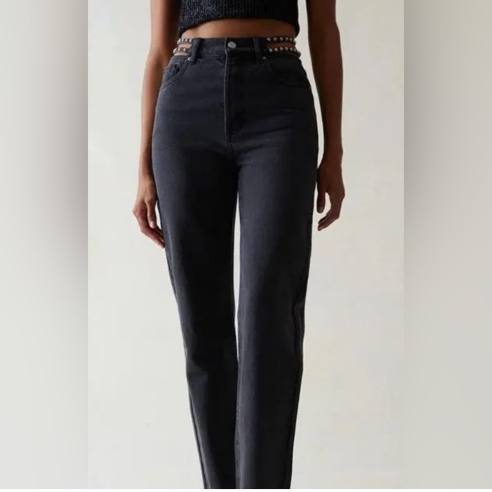 KENDALL & KYLIE JEANS